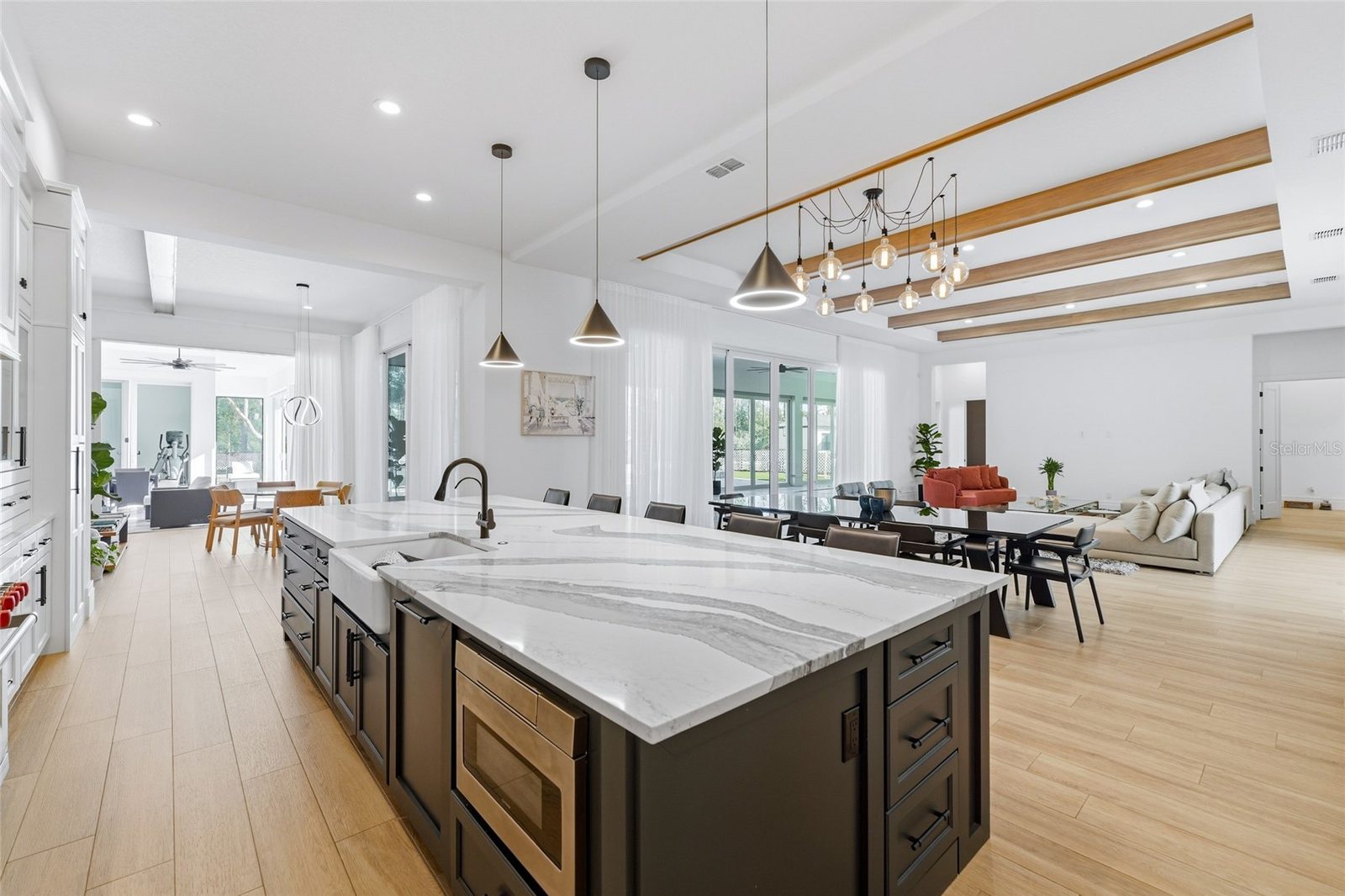 16848 Vinci Way — 11