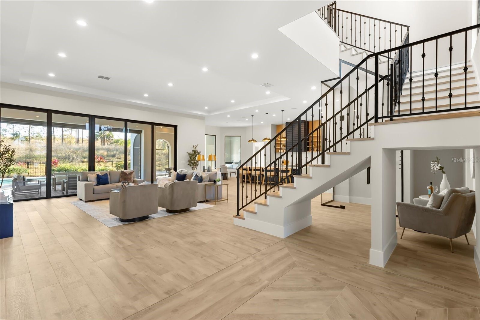 16340 Pendio Drive — 9